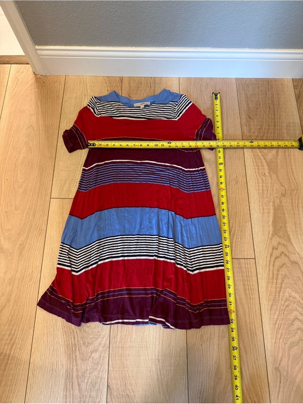 🦋♥️🤍LOFT Red Blue Striped T-Shirt Dress | Casual Summer Shift Dress | Size Small - Picture 5 of 5
